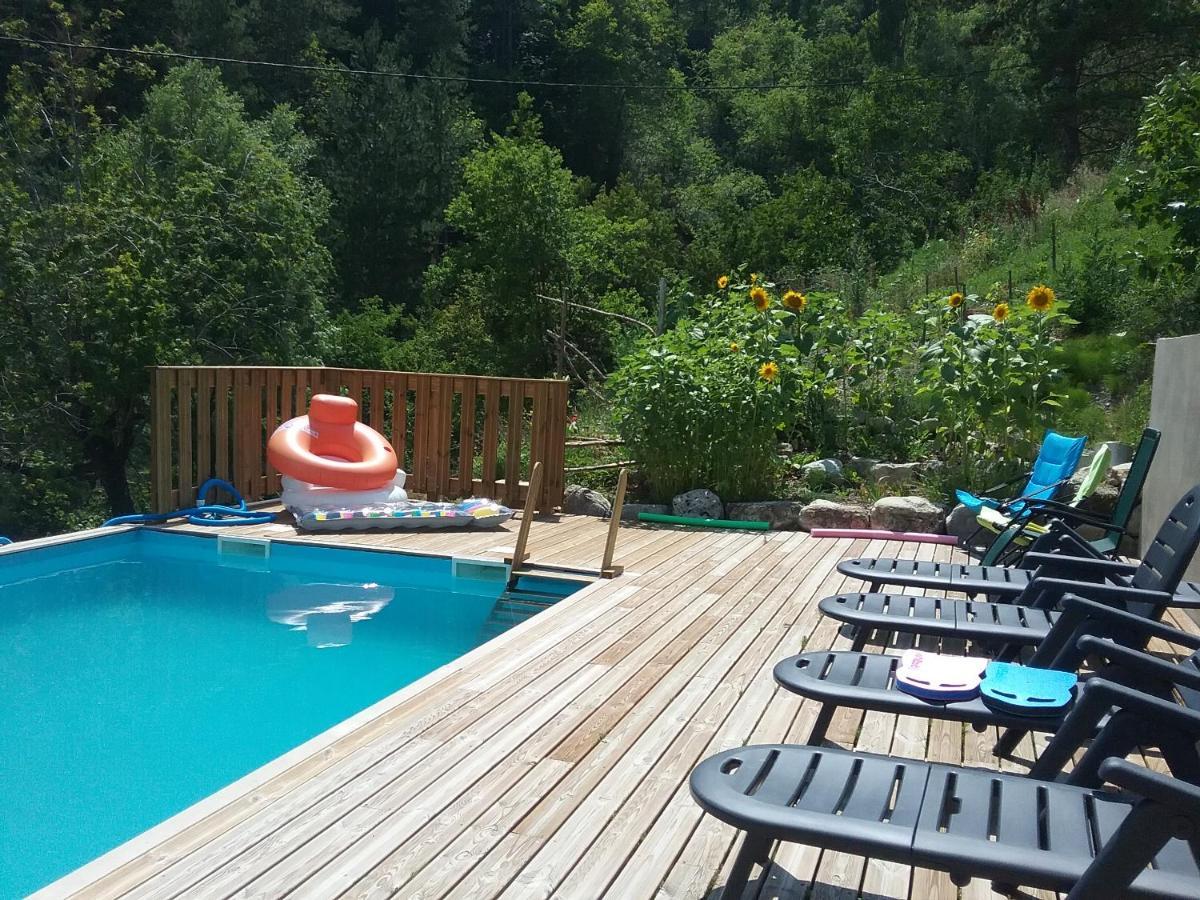 L'Arberc Bed and Breakfast Rigaud Εξωτερικό φωτογραφία